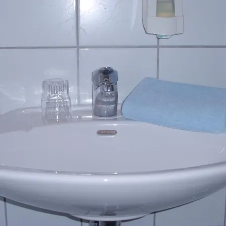 Otel Restaurant Zur Pfanne 3*