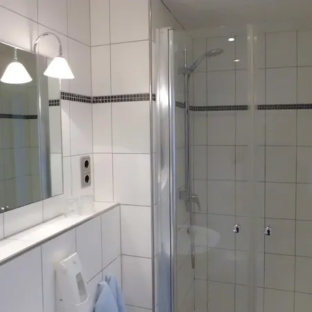 Restaurant Zur Pfanne Otel 3*